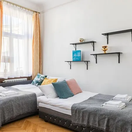 Apartment Rent Like - Aleje Ujazdowskie 18